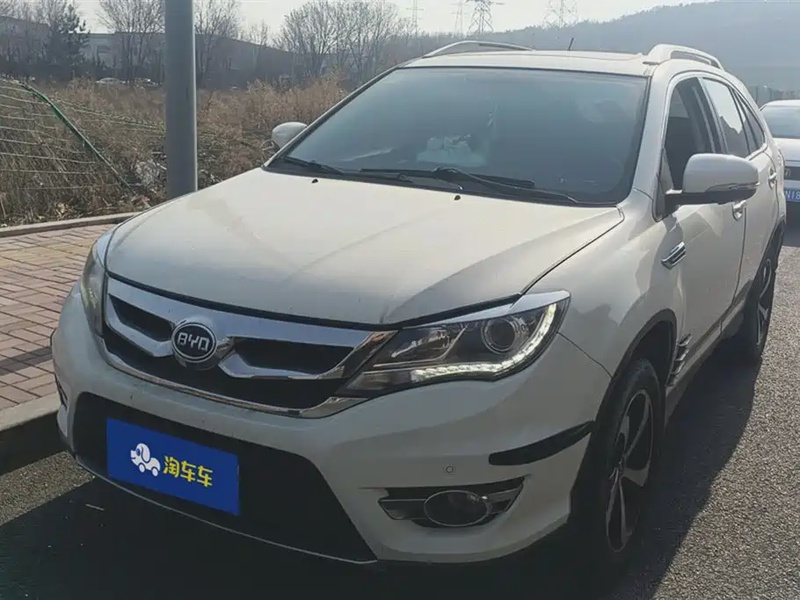 BYD S7