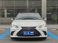 Lexus ES 2023