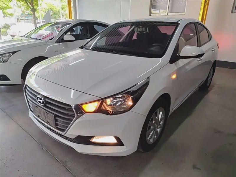 Hyundai Verna