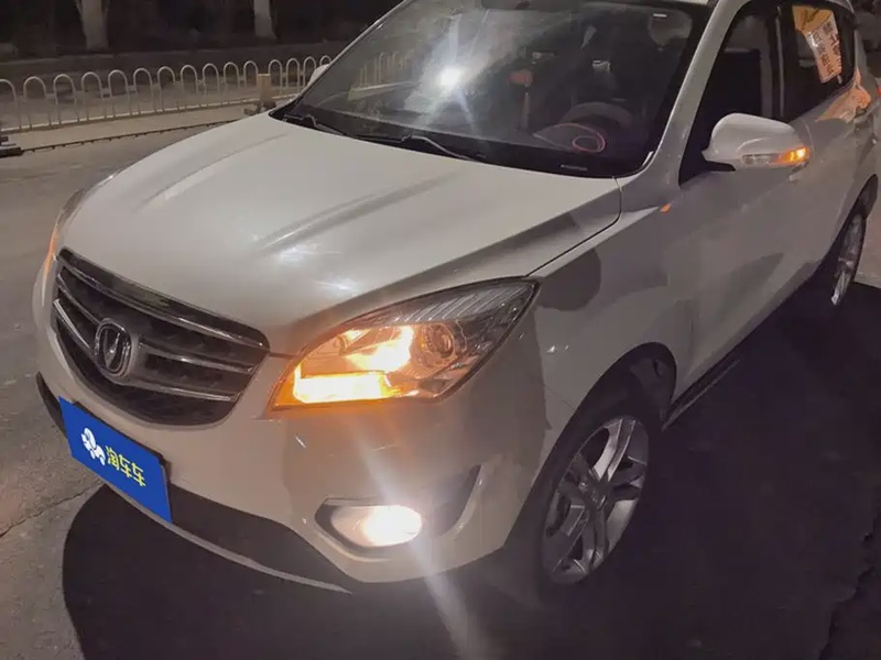 Changan CS35
