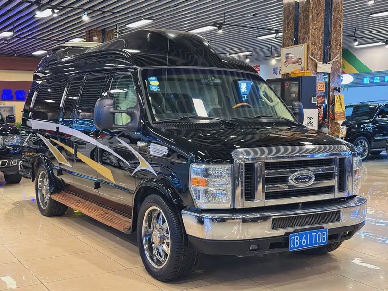 Ford E350