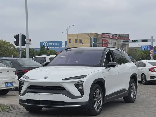 NIO ES6 2020