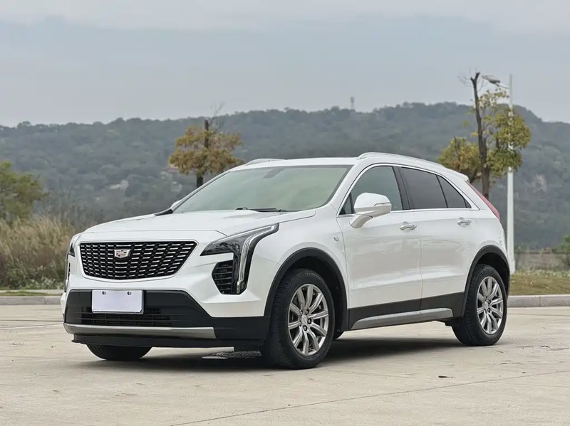 Cadillac XT4