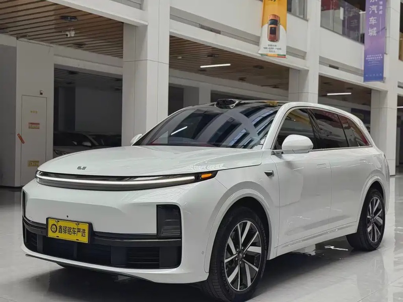 Li Auto L7