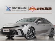 Toyota Camry 2025