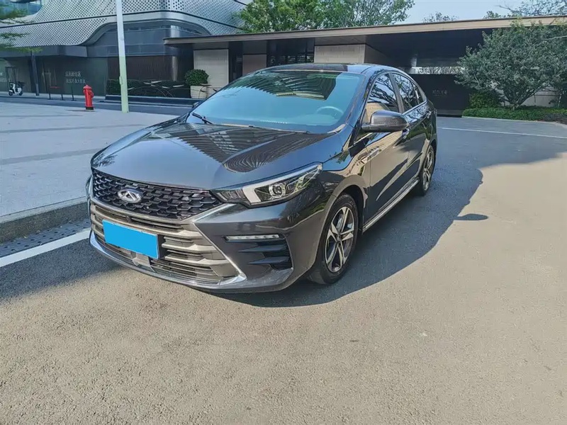 Chery Arrizo 5