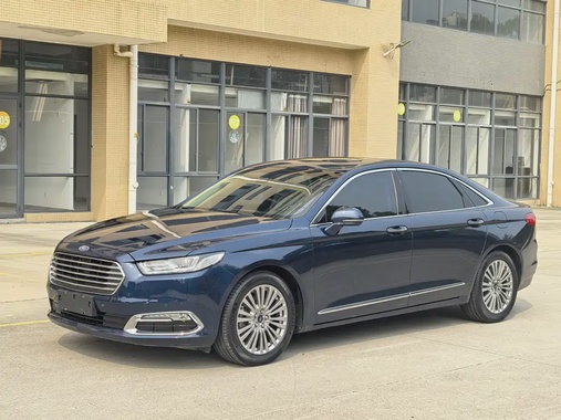 Ford Taurus 2016