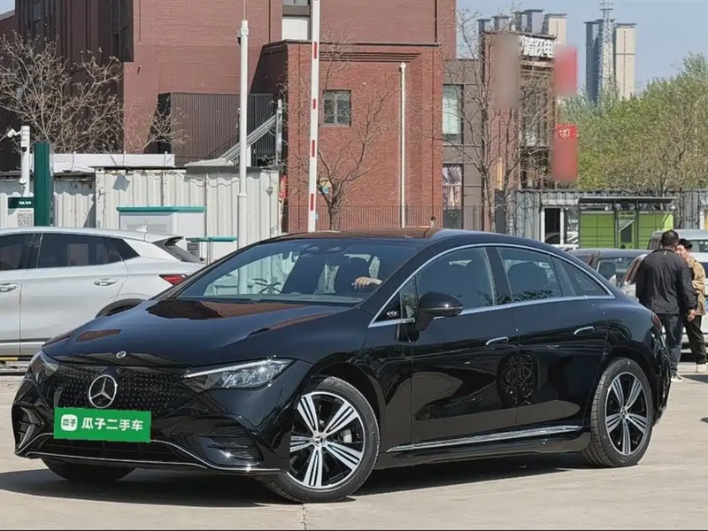 Mercedes-Benz EQE