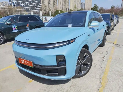 Li Auto L7 2025