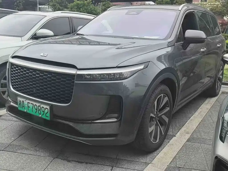 Li Auto ONE