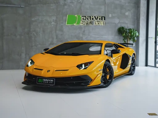 Lamborghini Aventador 2014