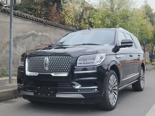 Lincoln Navigator 2020