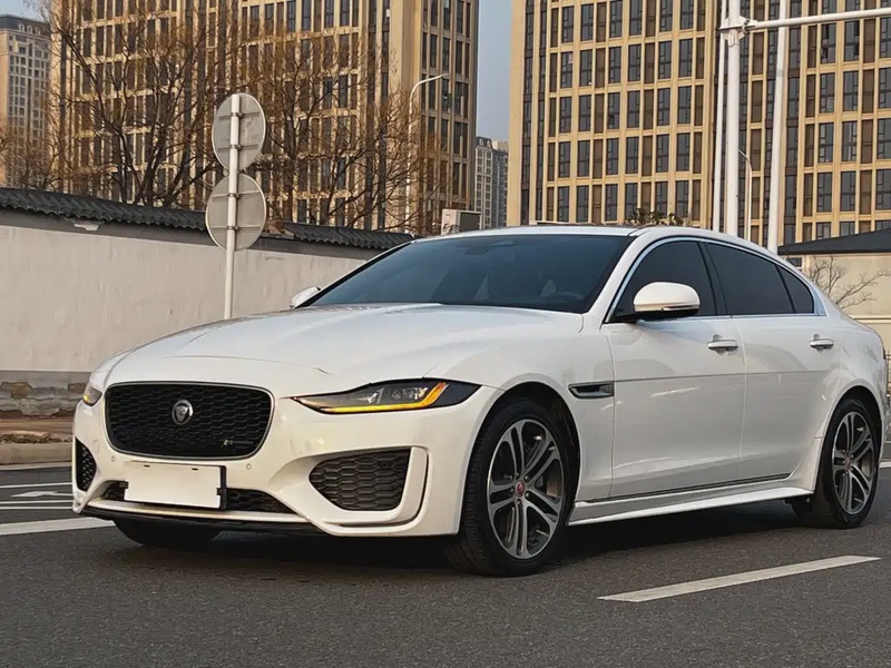Jaguar XEL