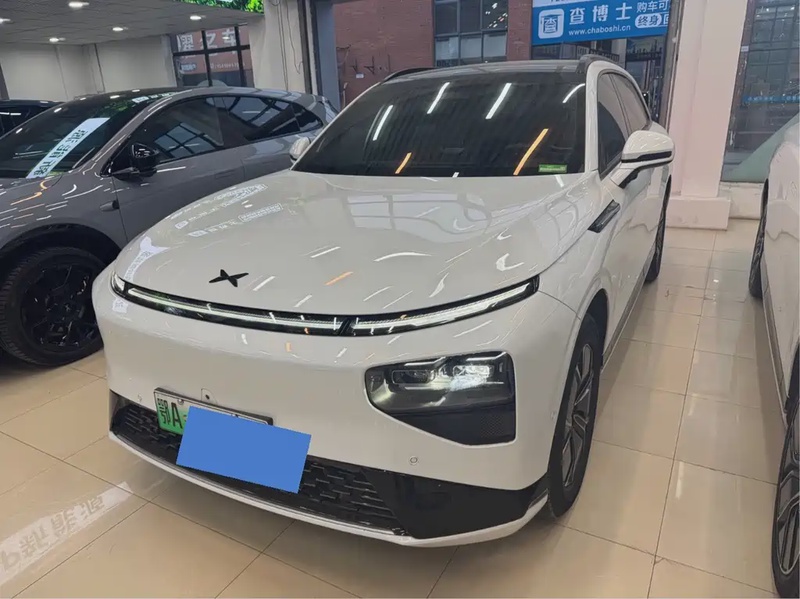 XPeng G9
