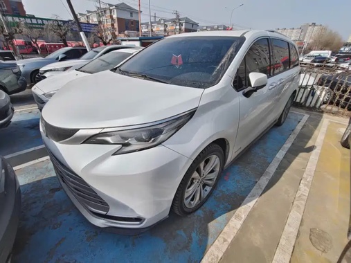Toyota Sienna 2023