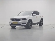 Volvo XC40 2021