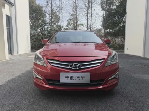 Hyundai Verna 2015