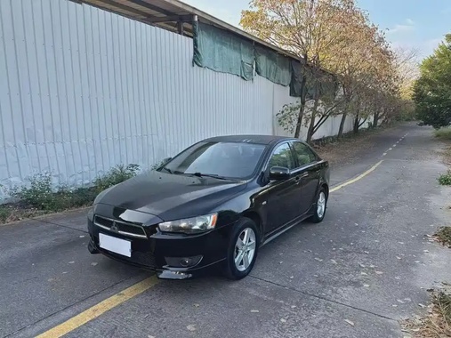 Mitsubishi Lancer EX 2011