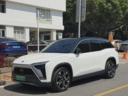 NIO ES8 2021