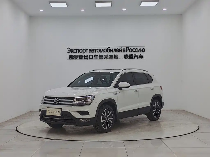 Volkswagen Tharu