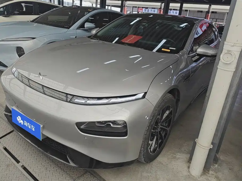 XPeng P7
