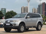 Mitsubishi Pajero 2011