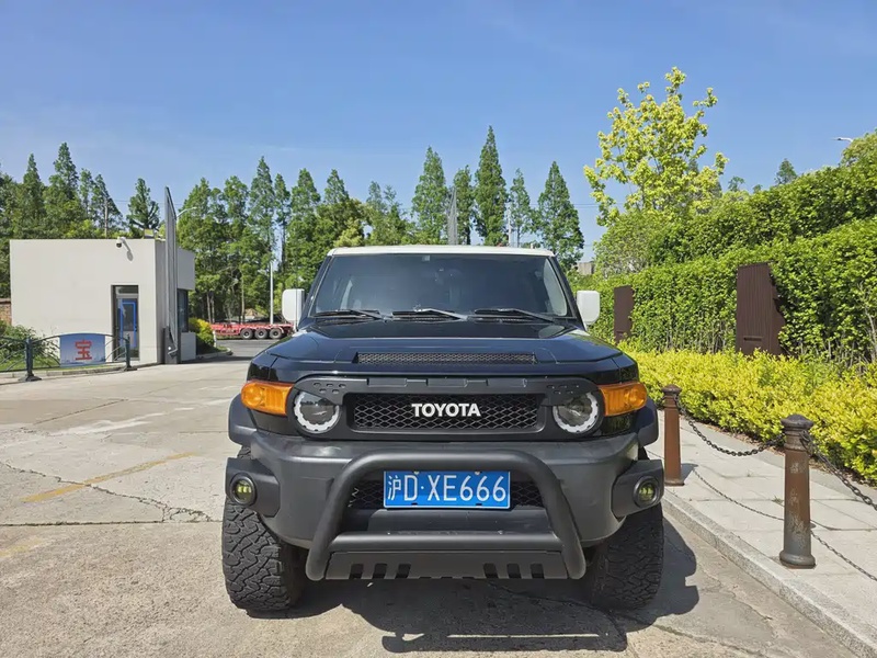 Toyota FJ Cruiser