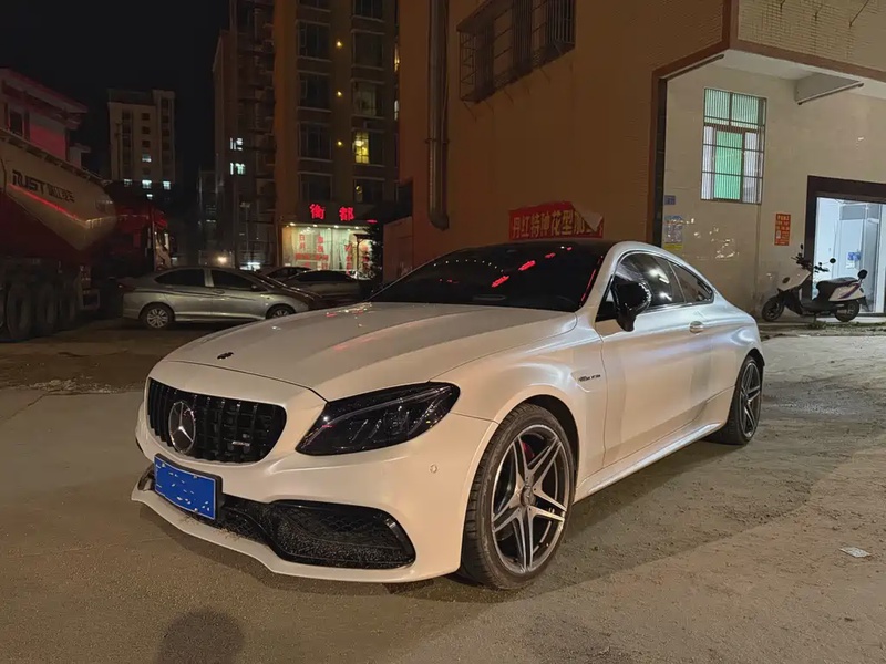 Mercedes-Benz C-Class