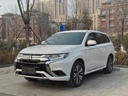 Mitsubishi Outlander 2023