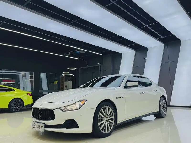 Maserati Ghibli