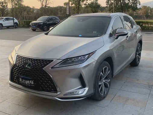 Lexus RX 2020