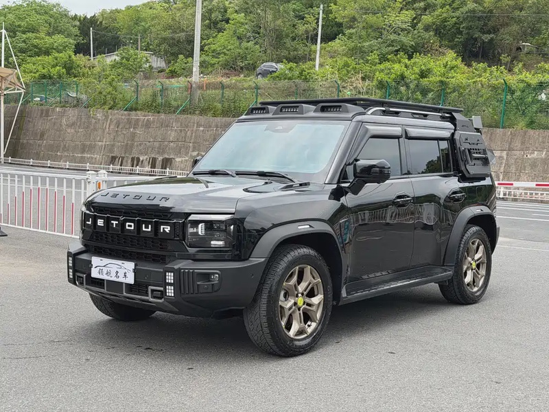 Jetour Traveller