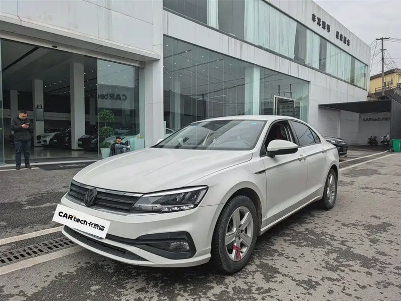 Volkswagen Lamando