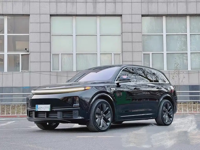 Li Auto L7