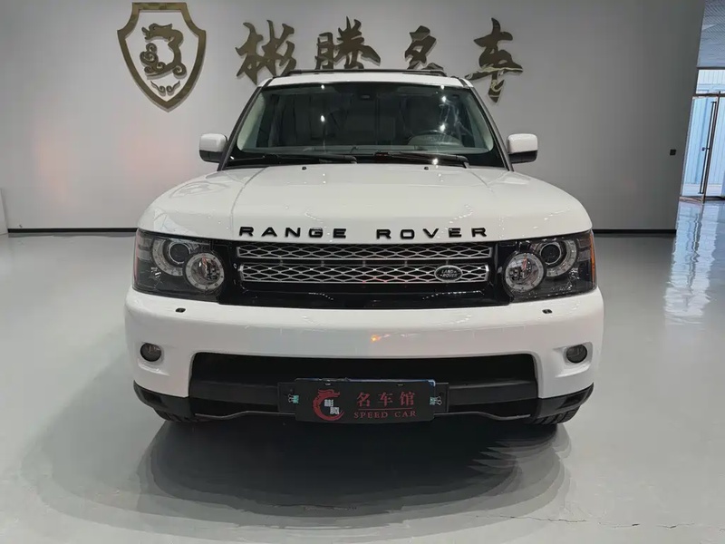 Land Rover Sport