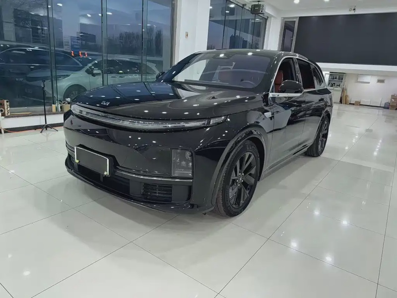 Li Auto L7