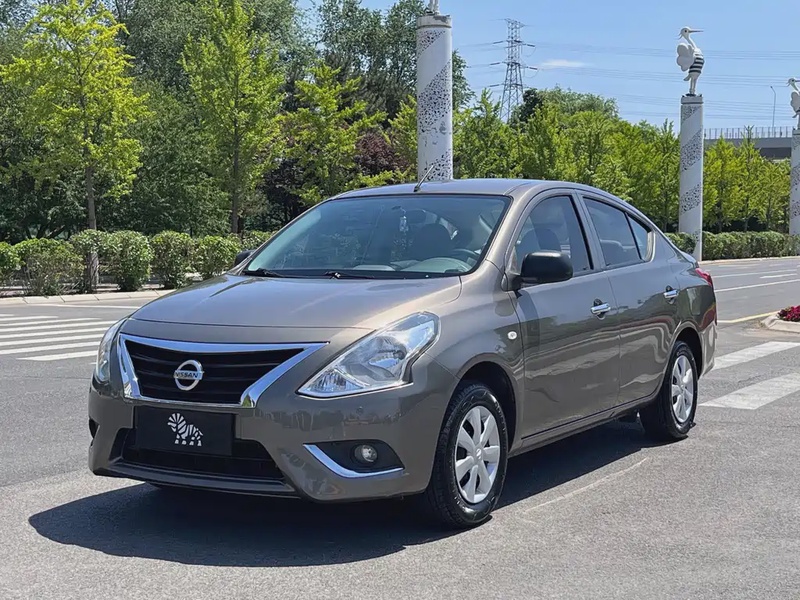 Nissan Sunny