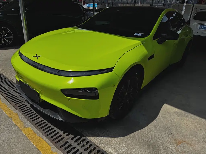 XPeng P7