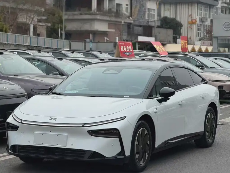XPeng P7