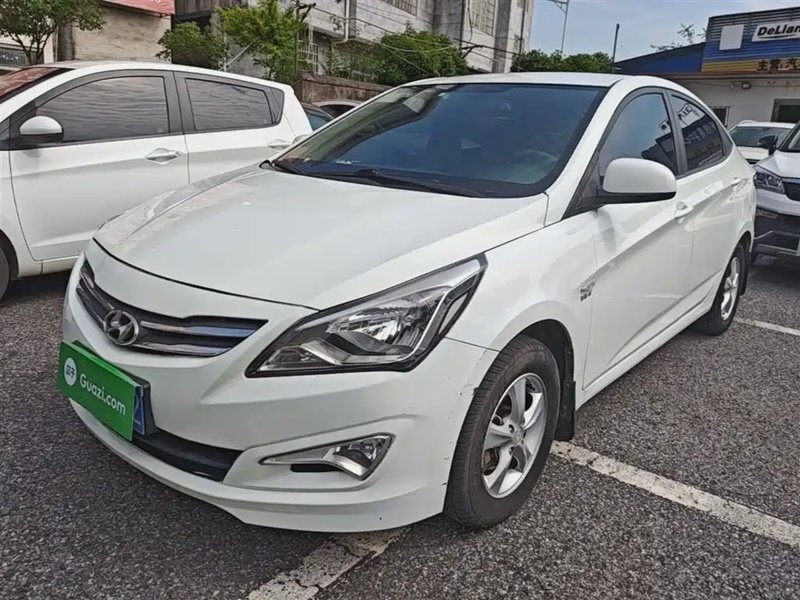 Hyundai Verna