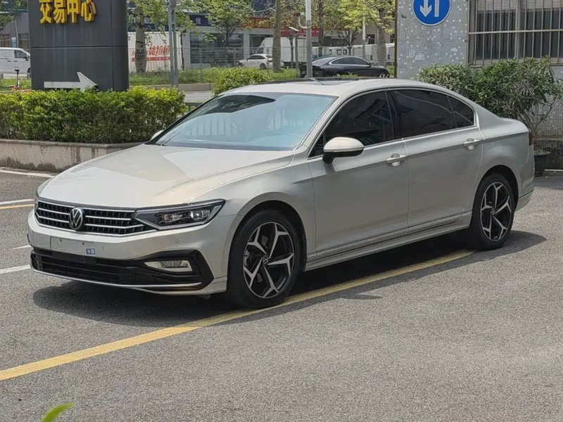 Volkswagen Magotan