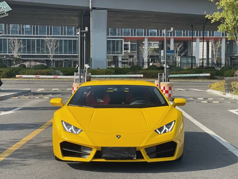 Lamborghini Huracan