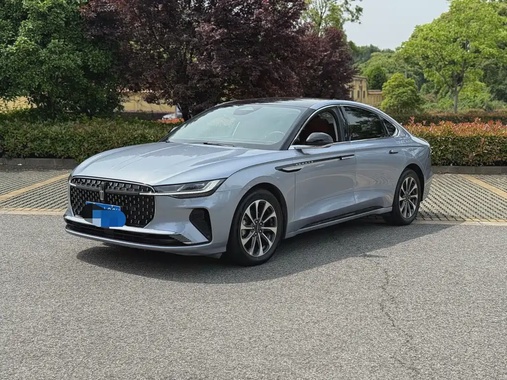 Lincoln Z 2022