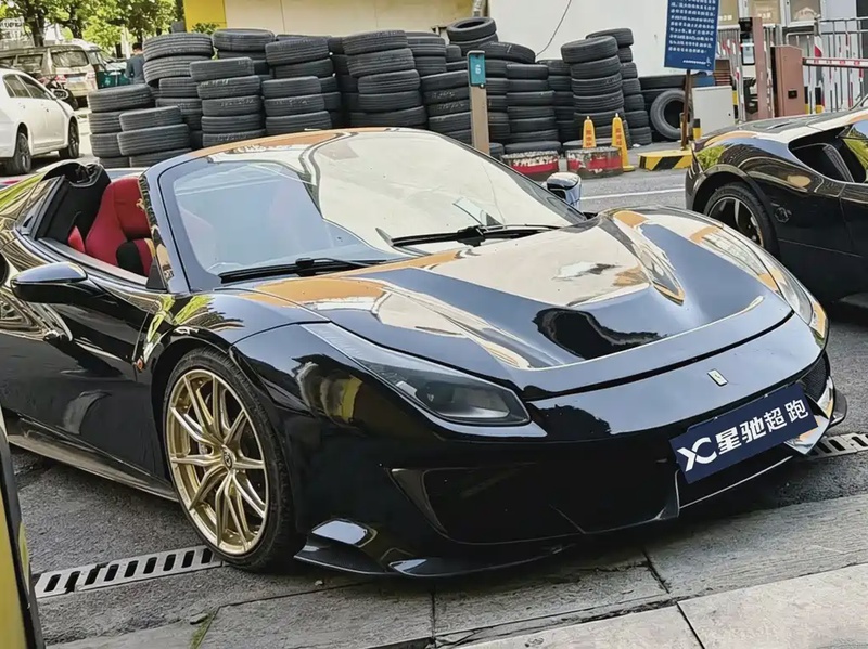 Ferrari 488