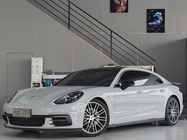 Porsche Panamera 2020