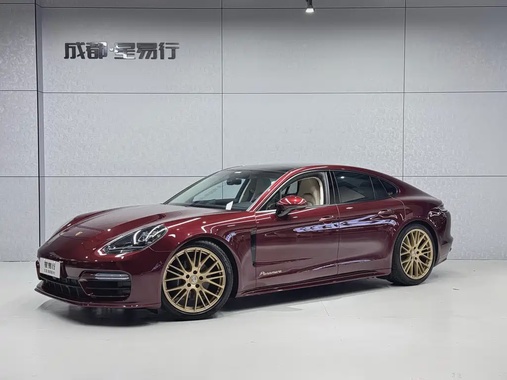 Porsche Panamera 2022