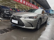 Lexus ES 2022