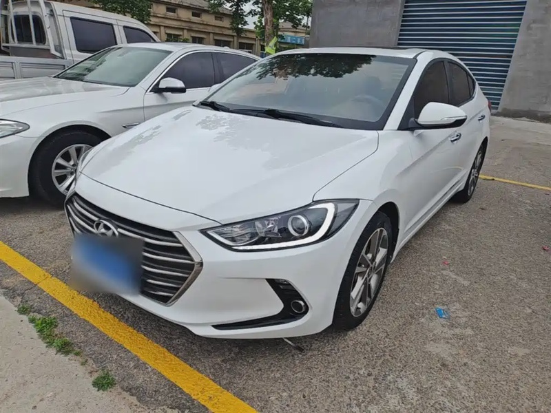 Hyundai Elantra