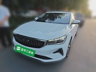 Geely Emgrand 2022