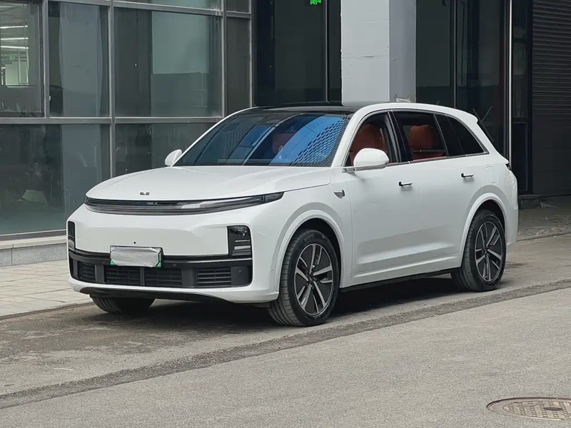 Li Auto L7